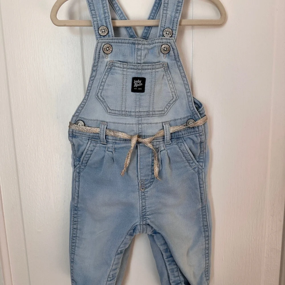 OshKosh B'gosh Baby Girls' Stretchy Knit Denim Overalls size 6 months - Picture 7 of 7